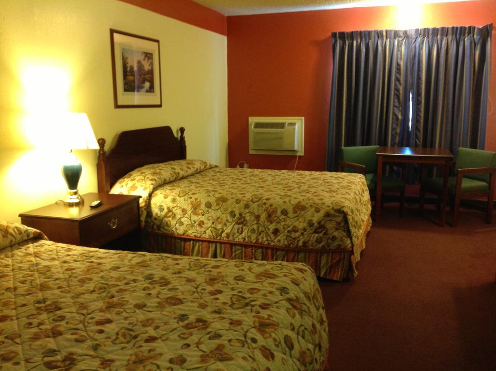 Scottish Inn And Suites Tomball Bilik gambar